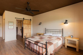 Miners Cabin #2 - One Queen Bed - Accessible Room - Private Balcony